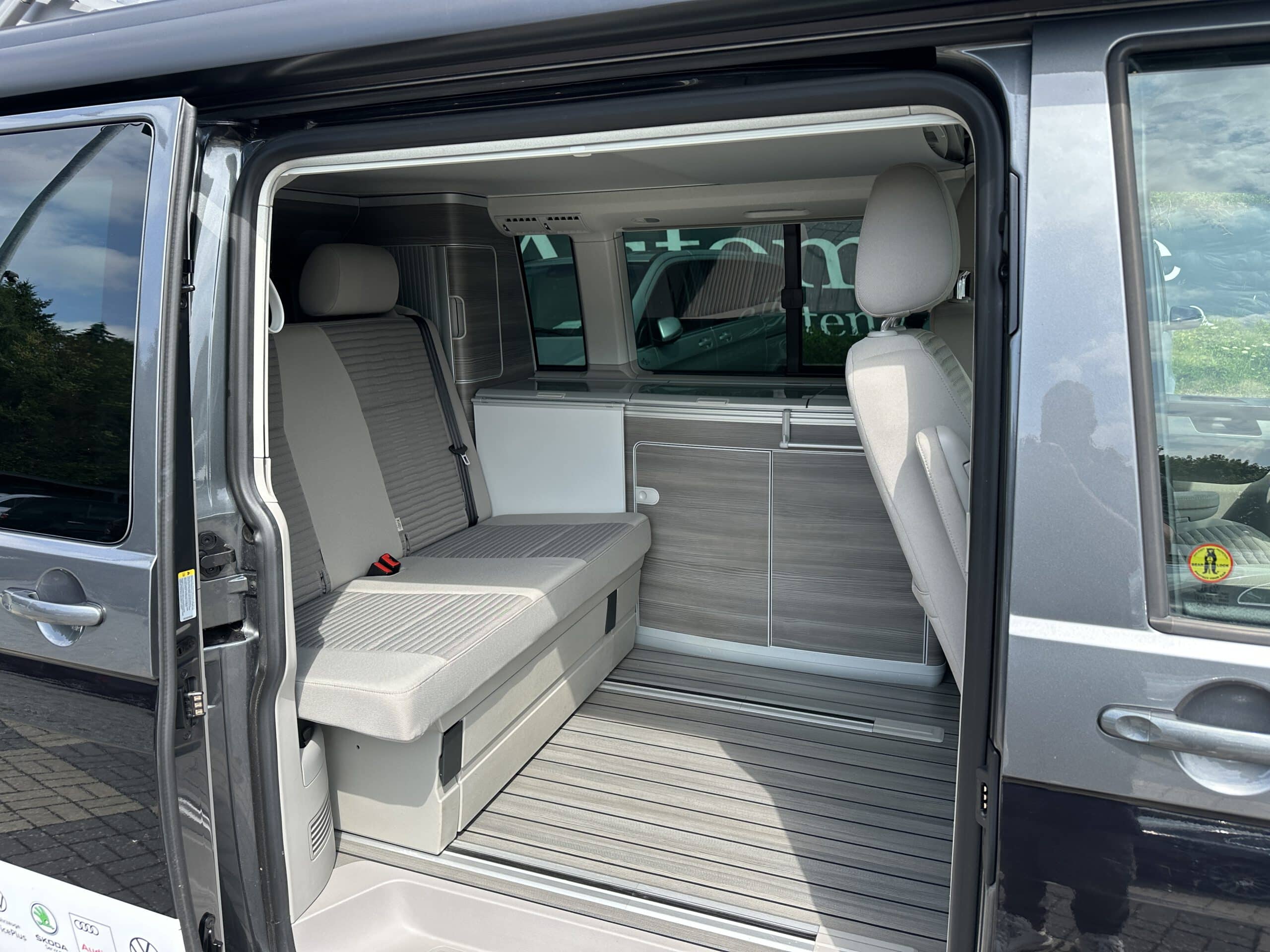 
								VW T6 California Ocean 4M ACC LED AHK full									