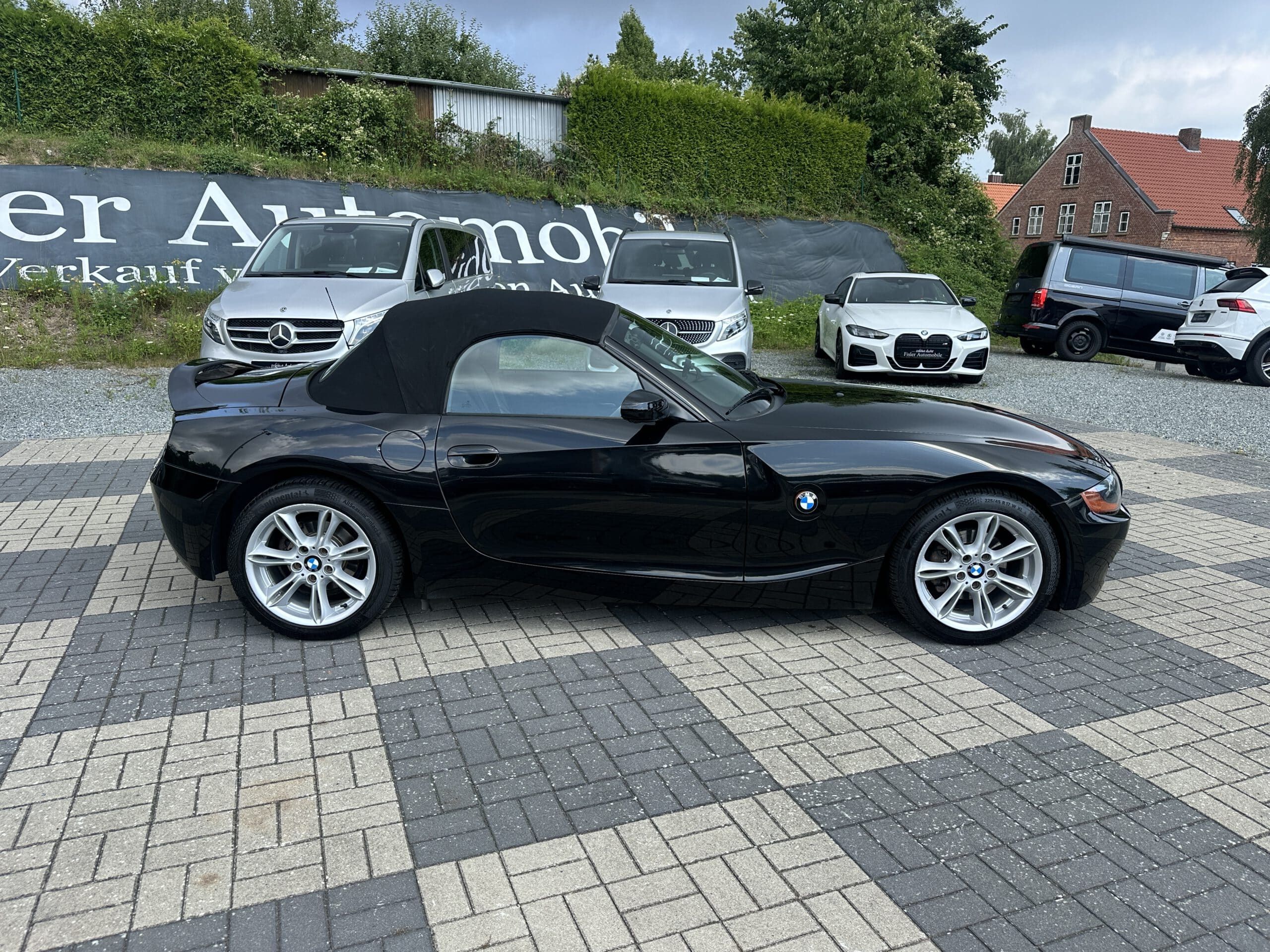 
								BMW Z4 Roadster 2.5i Leder full									