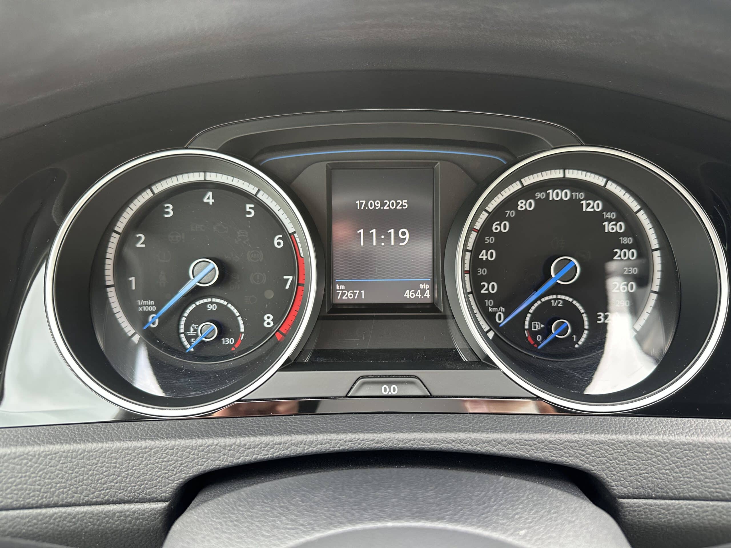 
								Volkswagen Golf VII R 4Motion Navi Business 19 Zoll mit Tuningpaket full									