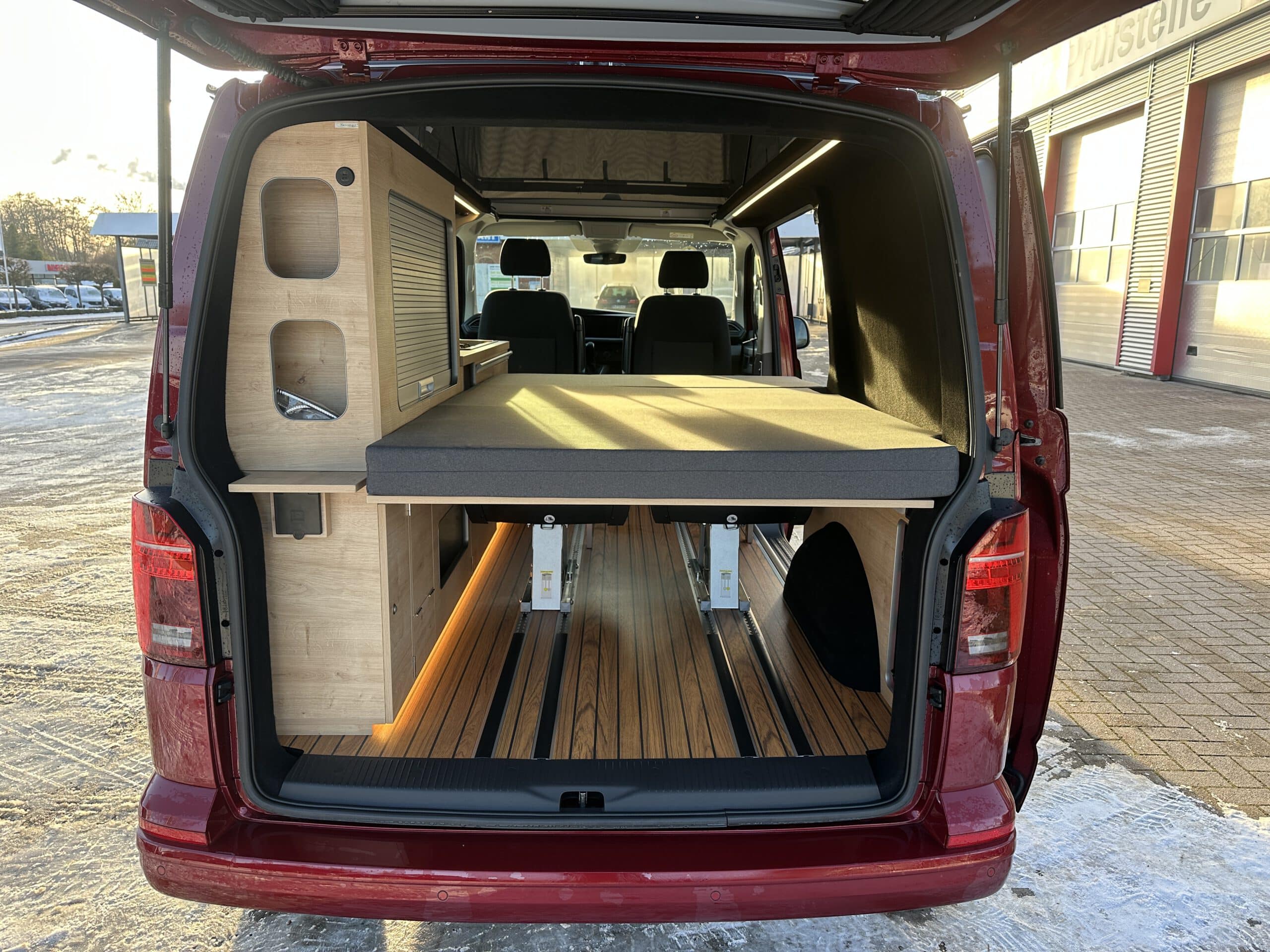 
								VW T6.1 Wavecamper Last Edition 150ps DSG full									