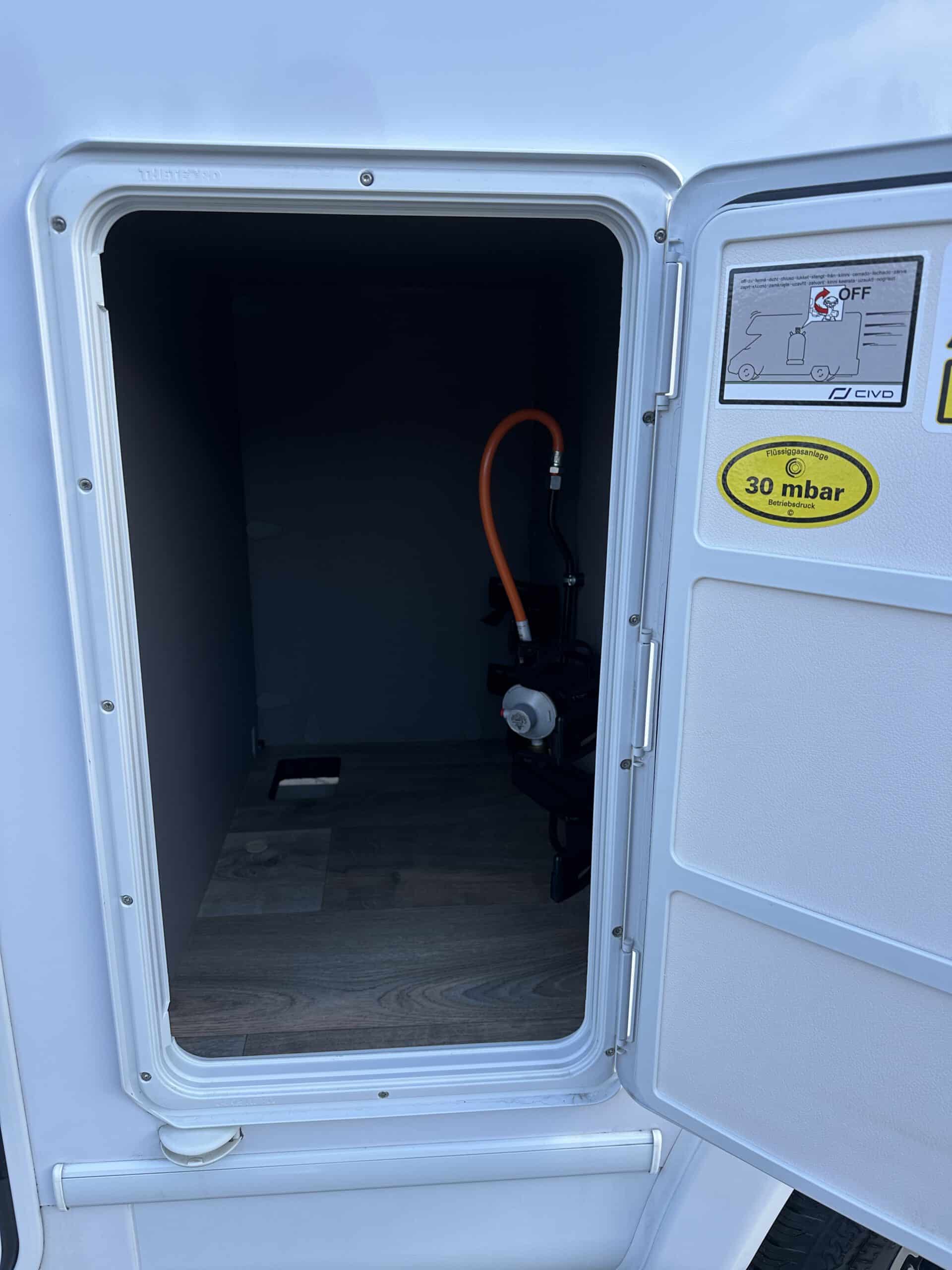 
								LMC TOURER T 660/663 G 70 Jahre Sondermodell full									