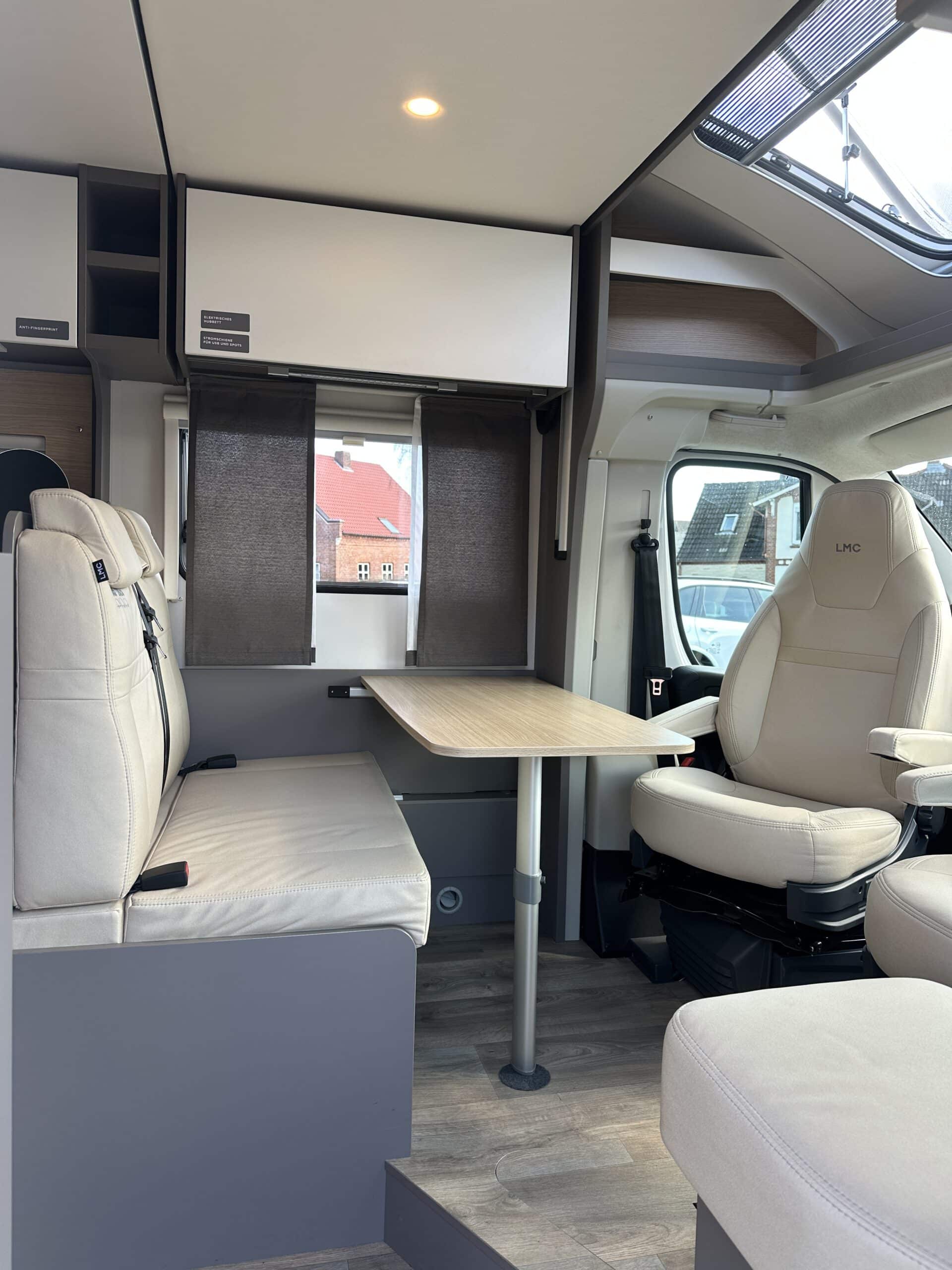 
								LMC TOURER T 660/663 G 70 Jahre Sondermodell full									