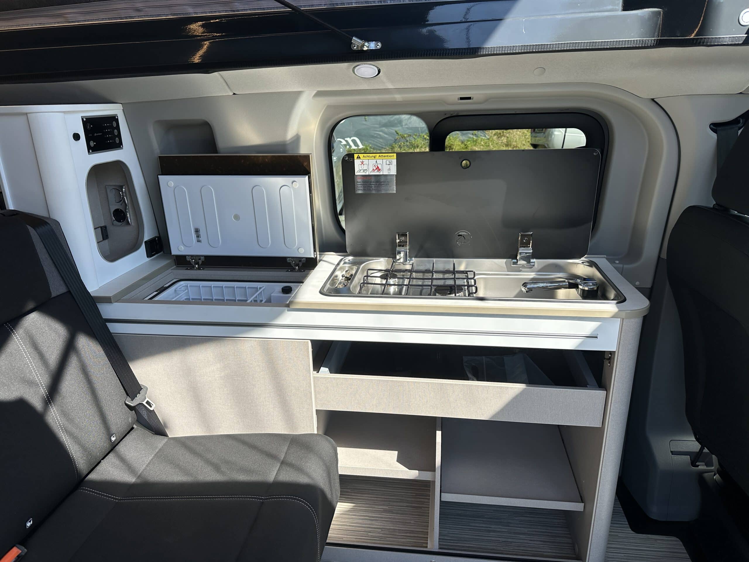 
								Ford Bürstner B66 full									