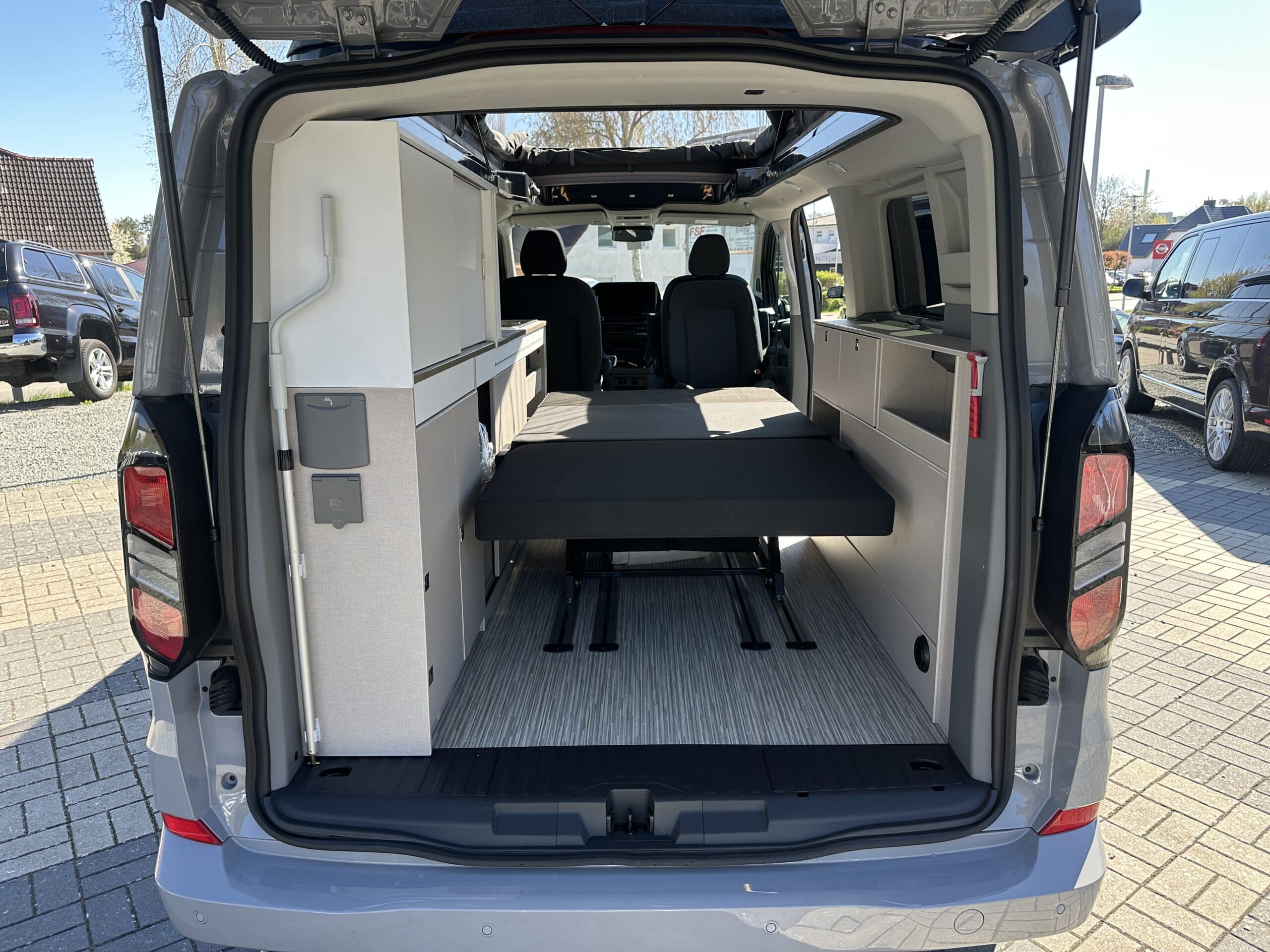
								Ford Bürstner B66 full									